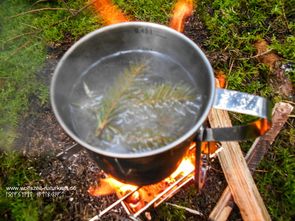 Wolfszeit Naturkraft Bushcraft und Survival in Bayern Rhön und Fränkische Schweiz, Deutschland. Survivaltraining,  Überlebenstraining,  Krisenvorsorge,  Krisenprävention,  Survival und Trekking in Norwegen und Schweden 