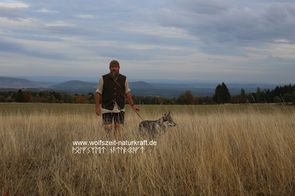 Peter Wörner, Bushcraft und Survival in Deutschland, Bayern, Rhön | Survivaltrainings | Survival Training | Überlebenstraining in Bayern, Hessen, Thüringen | Survival und Bushcraft in der Rhön | Survivaltraining in Franken | Survivalkurs | Survival Kurs Bayern | Abenteuer Überleben | Waldläuferhandwerk | Krisenprävention | Krisenvorsorge seit 10 Jahren.