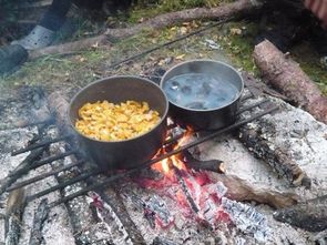 Wolfszeit Naturkraft Bushcraft und Survival in Bayern Rhön, Deutschland. Survivaltraining,  Überlebenstraining,  Krisenvorsorge,  Krisenprävention,  Survival und Trekking in Norwegen und Schweden 